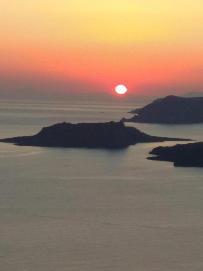 Santa Rinoula Suites Sea Sunset Views Adults Only Megalokori Exterior foto