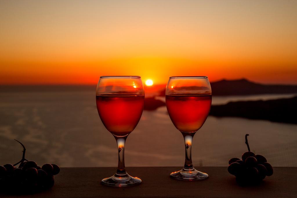 Santa Rinoula Suites Sea Sunset Views Adults Only Megalokori Exterior foto