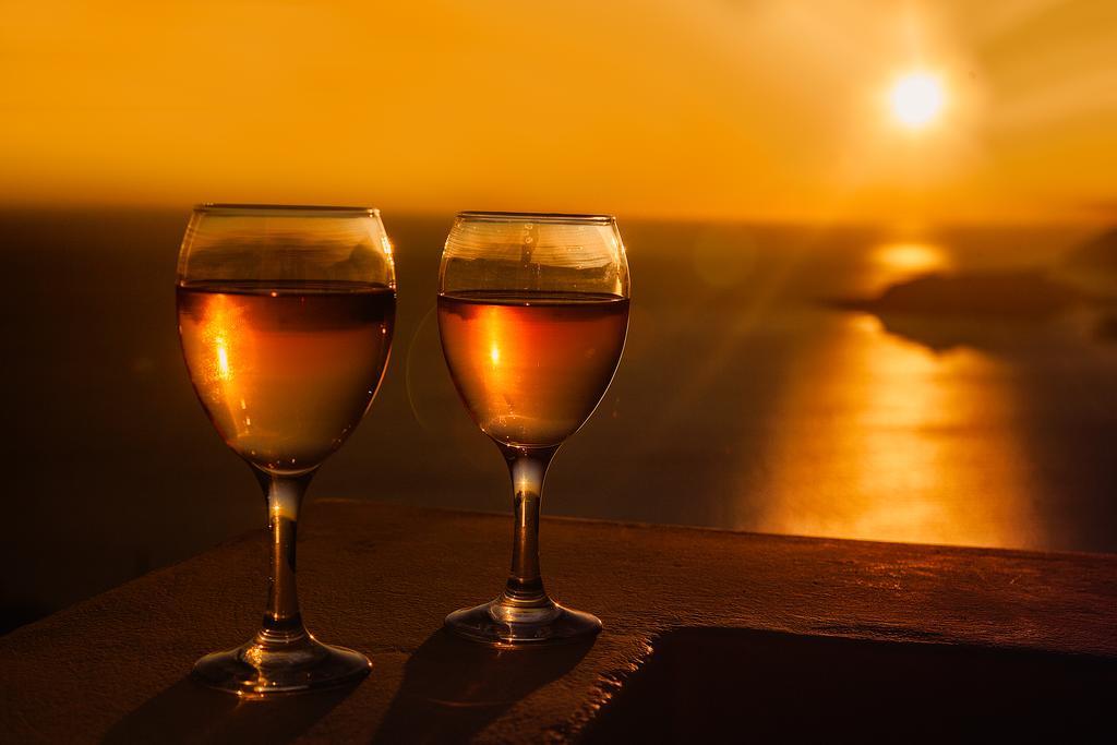 Santa Rinoula Suites Sea Sunset Views Adults Only Megalokori Exterior foto